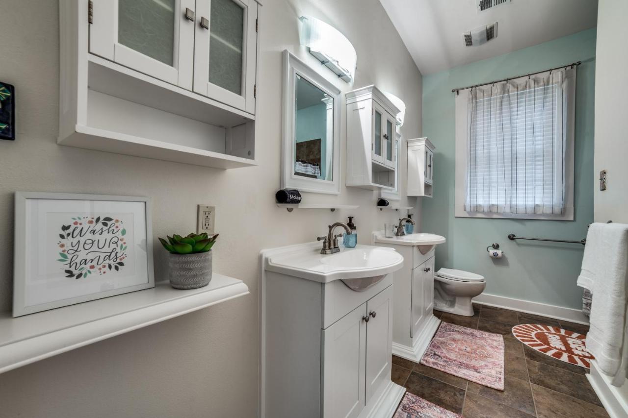 Downtown Historic 2Bdrm, Walk To Riverwalk, Alamo; Beautifully Renovated! 샌안토니오 외부 사진